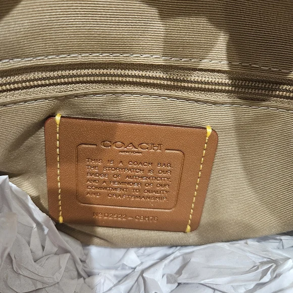 Coach Rowan-NWT - Picture 12 of 15